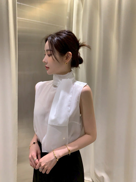 Thu. 法式飄帶鈕扣直肩設計背心 白/黑