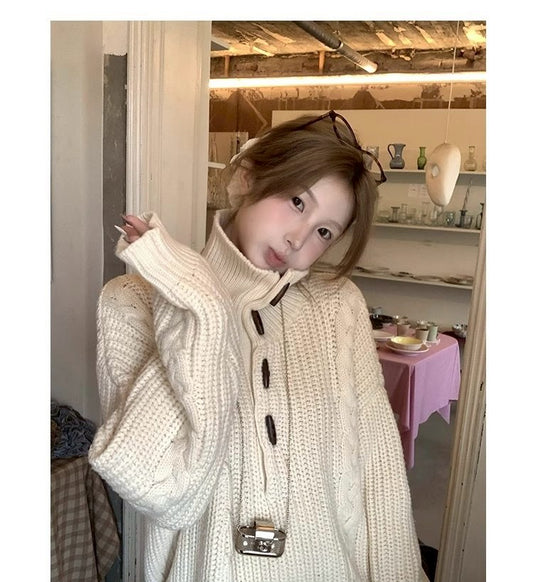 Thu. 濟州橙酒 厚麻花鈕扣高領針織上衣 杏