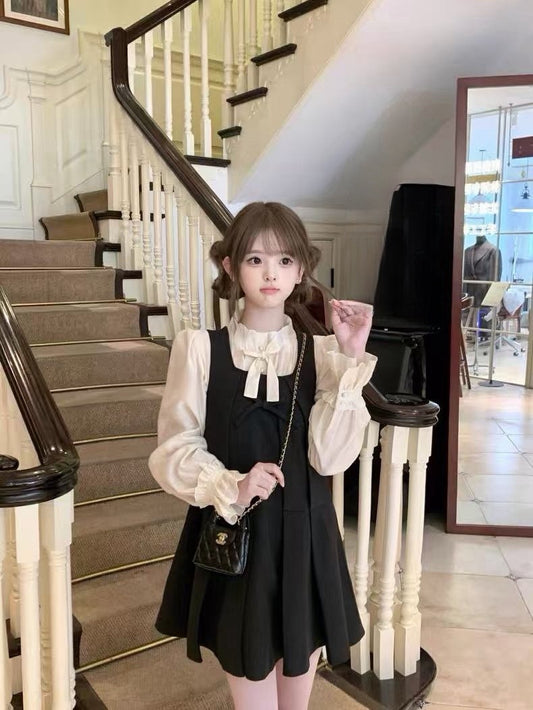 Tue. pra*秀款黑蝴蝶背心裙 珍珠紋襯衫 高級重工蛋糕半身裙