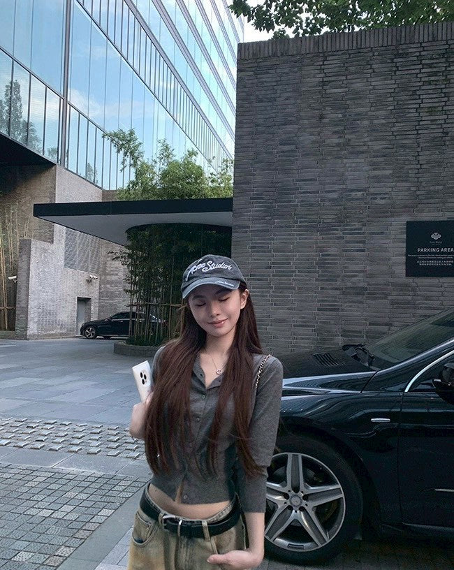 Fri. 簡單主義修身版型60支羊毛中袖單排上衣 灰