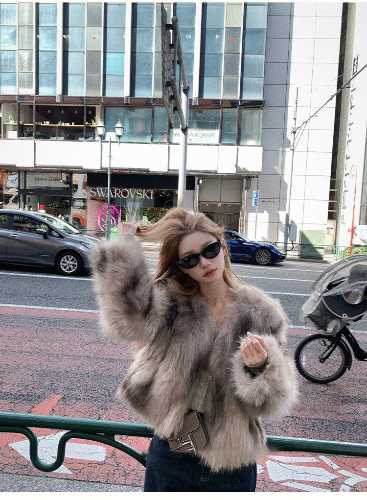 Tue. 「財閥女」貴氣千金時髦皮草短外套