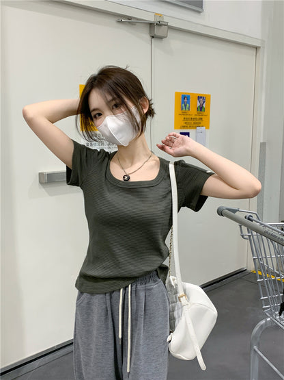 Wed. 大U領華夫格短版上衣 綠