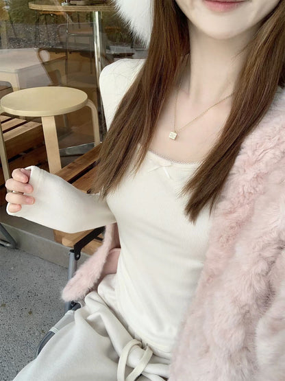 Mon. 軟呼蝴蝶結U領磨毛打底上衣 白/灰