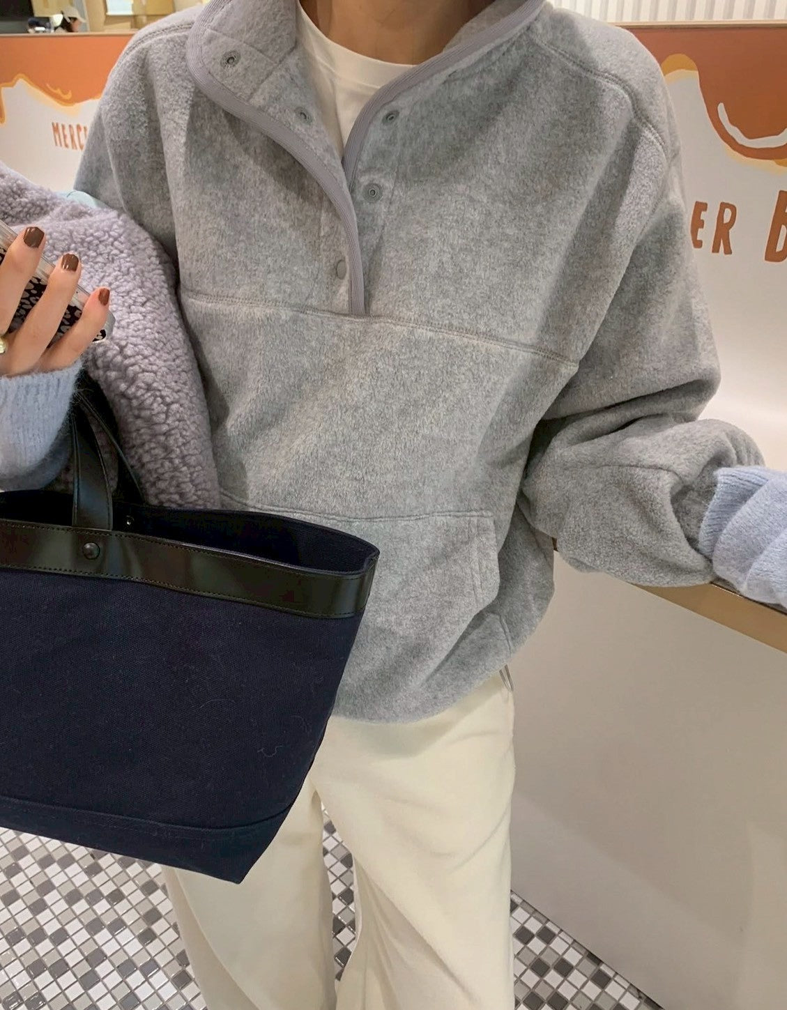 Mon. 暖呼羊羔毛立領保暖衛衣 淺灰/深灰