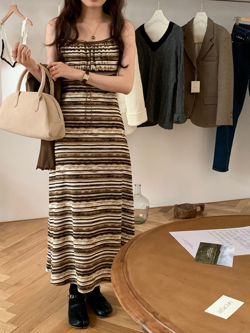 Wed. 美拉德色系條紋連身裙&防曬薄外套