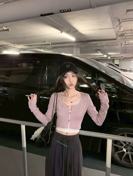 Fri. 女團甜心性感蠻腰排扣上衣 粉/黑/奶綠