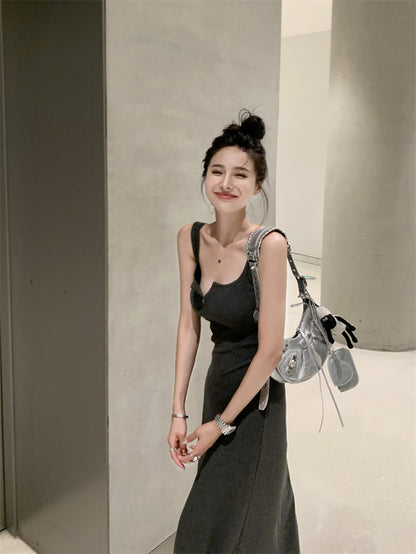 Sun. 百搭純色鈕扣連身裙 灰