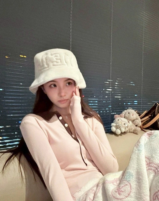 Fri. 智性感撞色polo鈕扣上衣 粉咖