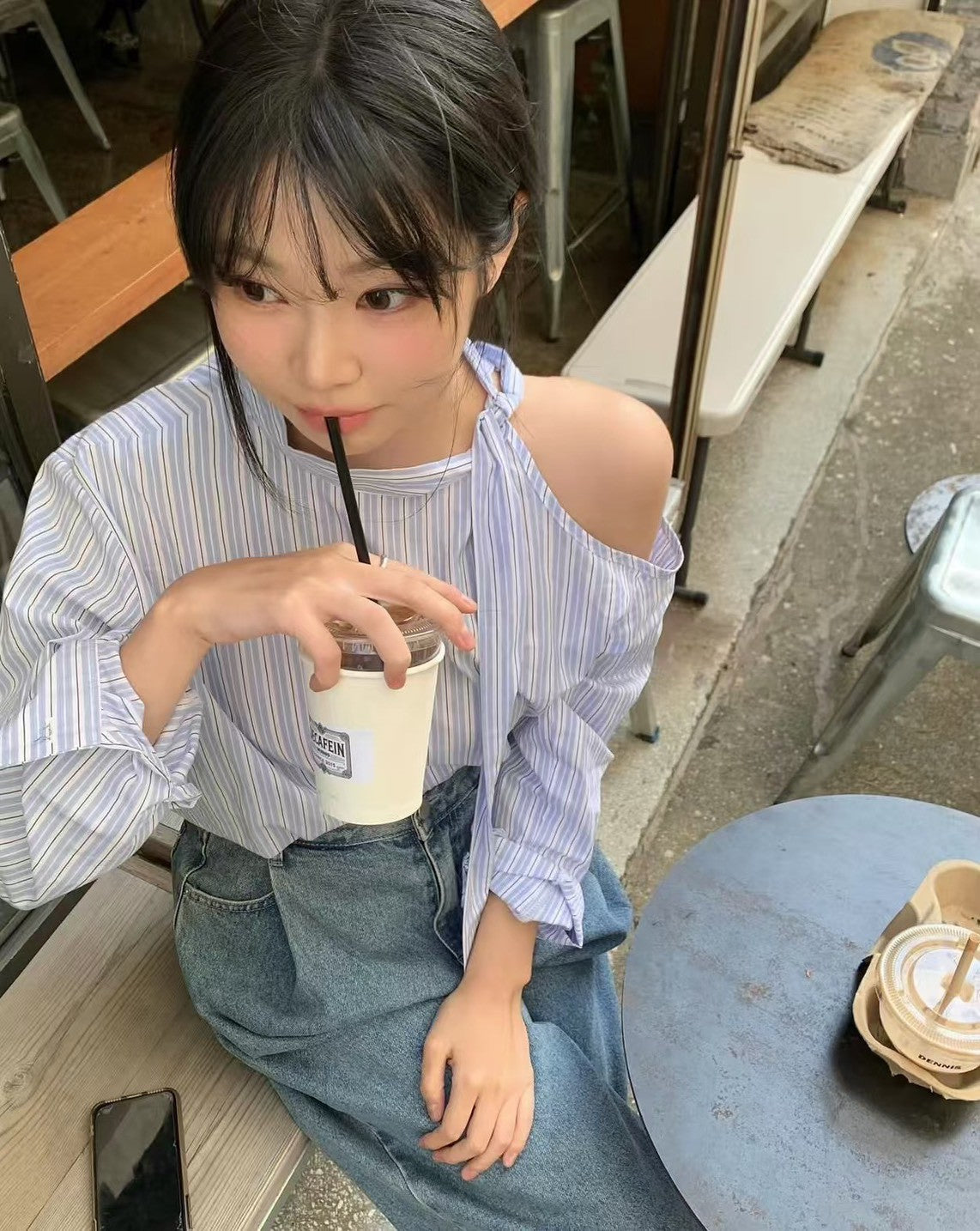 Mon. 復古韓早春條紋綁帶露肩上衣 藍