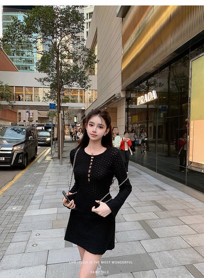 Tue. Crush 美神裙掌管高級與性感針織縷空裙 黑