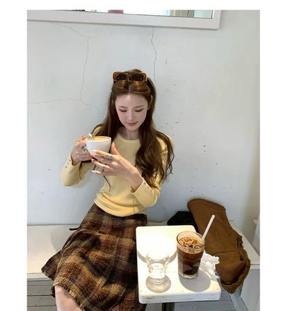 Thu. Cheese拿鐵韓系修身圓領針織打底 奶黃