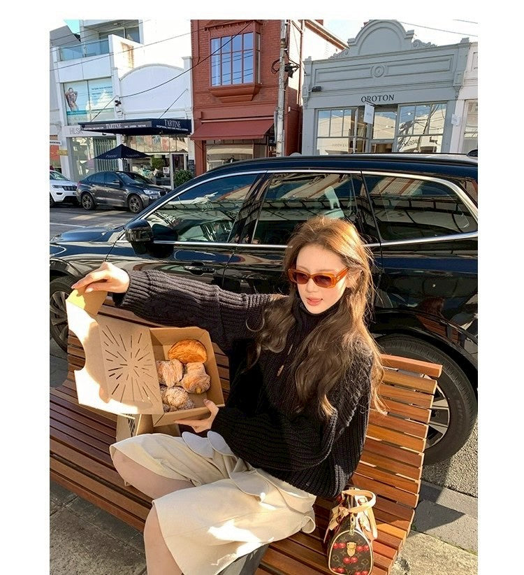 Thu. 濟州橙酒 厚麻花鈕扣高領針織上衣 黑