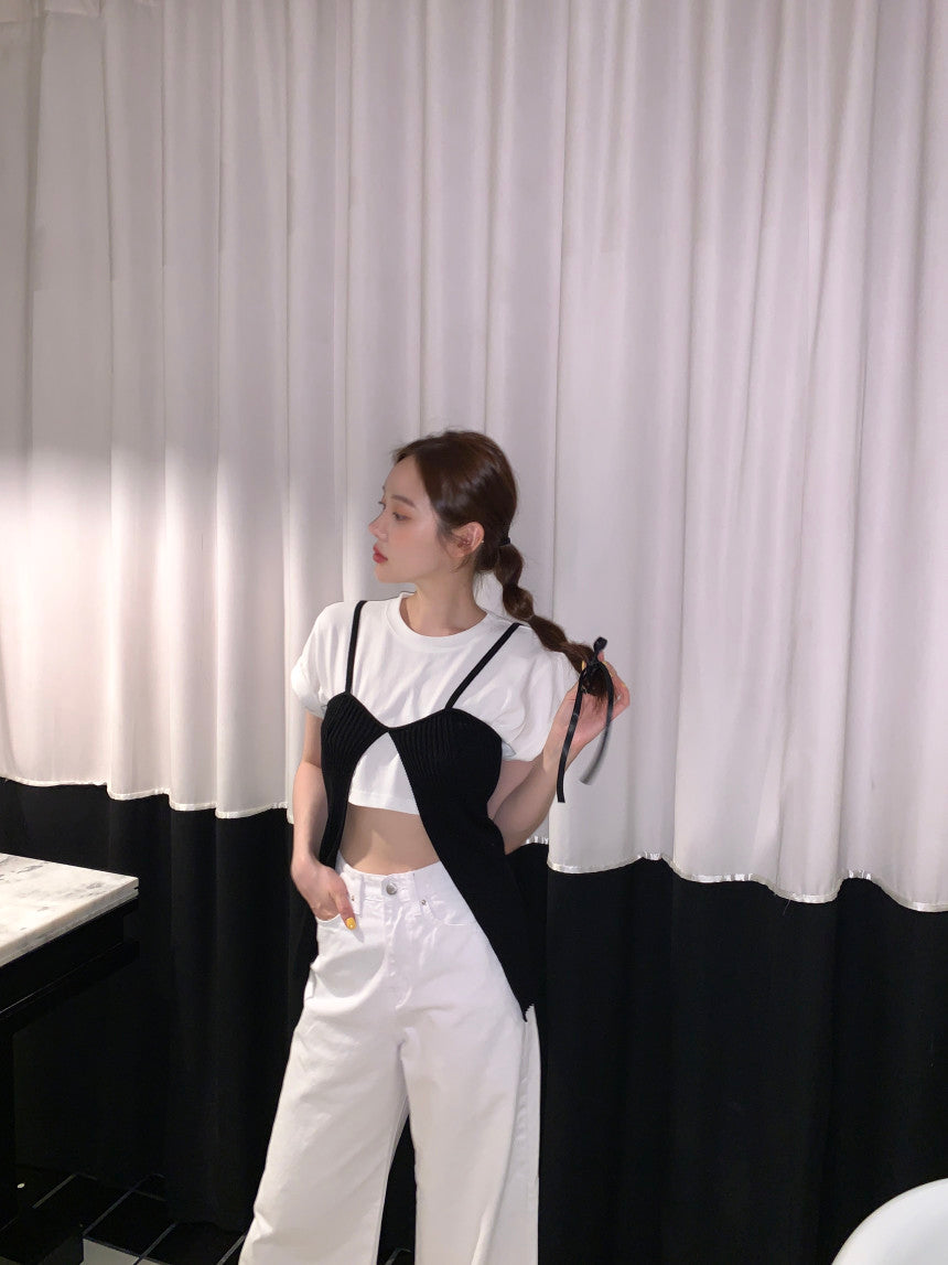 Thu. 撞色短版上衣+開叉背心 白T黑色背心