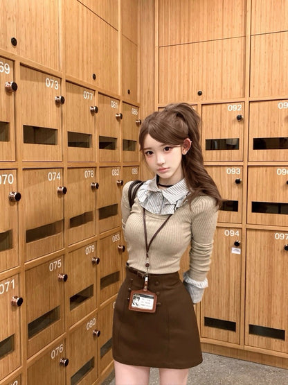 Tue. 松間煙花 學院假兩件式撞色襯衫上衣 櫻桃紅/燕麥藍