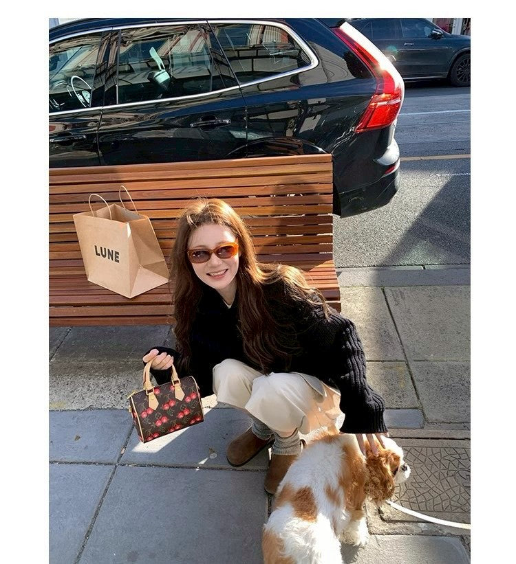 Thu. 濟州橙酒 厚麻花鈕扣高領針織上衣 黑