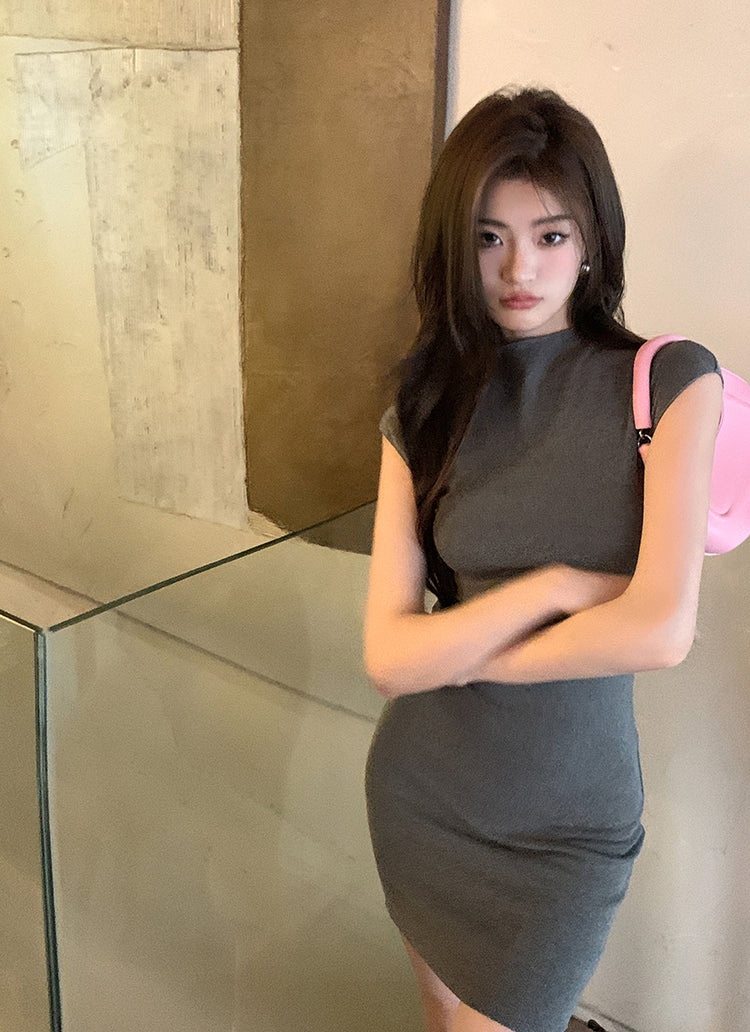 Fri. 微高領修身彈力包臀裙 灰