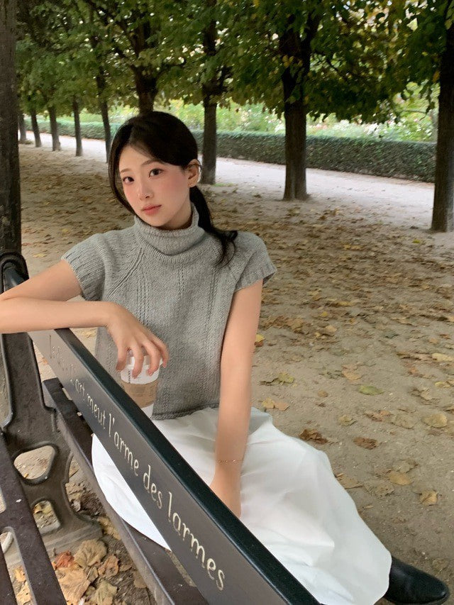 Tue. 韓女氣質高領短袖毛衣 米白/灰色