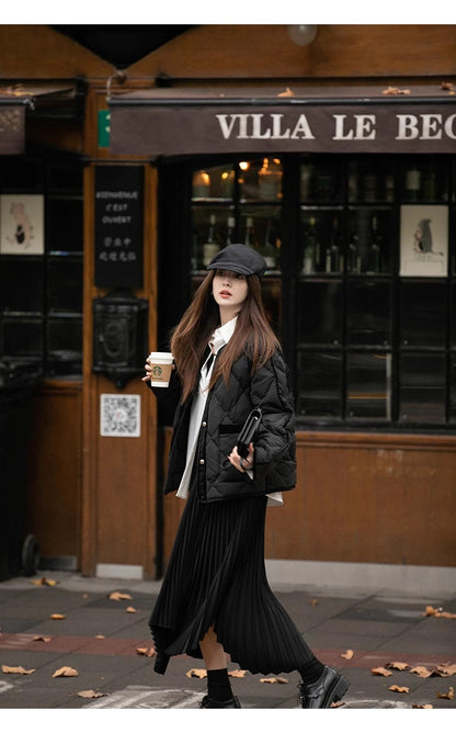 Sun. 經典黑 菱格圓領白鴨絨外套