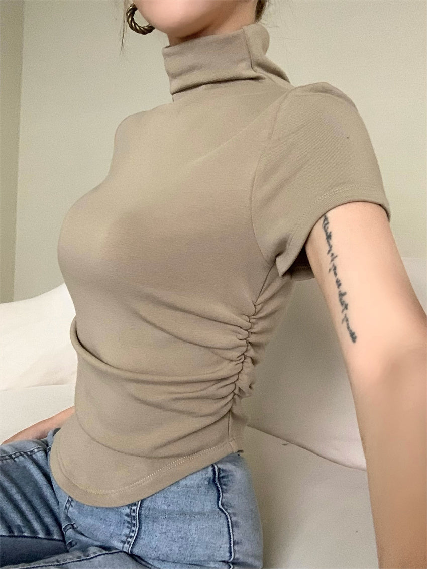 Mon. 高領修身抓皺上衣 卡其