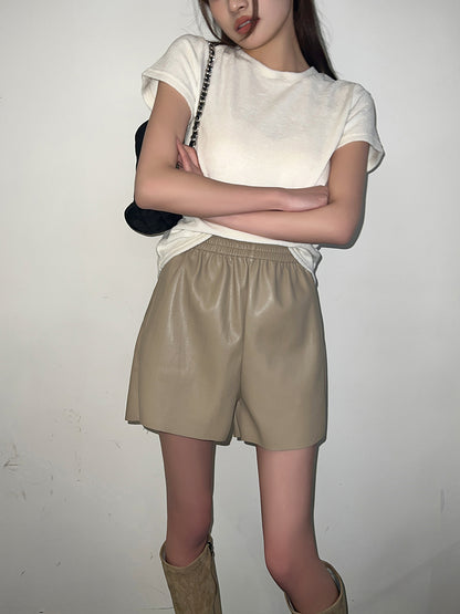 Mon. 高腰無車縫皮短褲 卡其