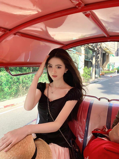 Fri. 春夏Jennie公主收腰多穿款上衣 黑