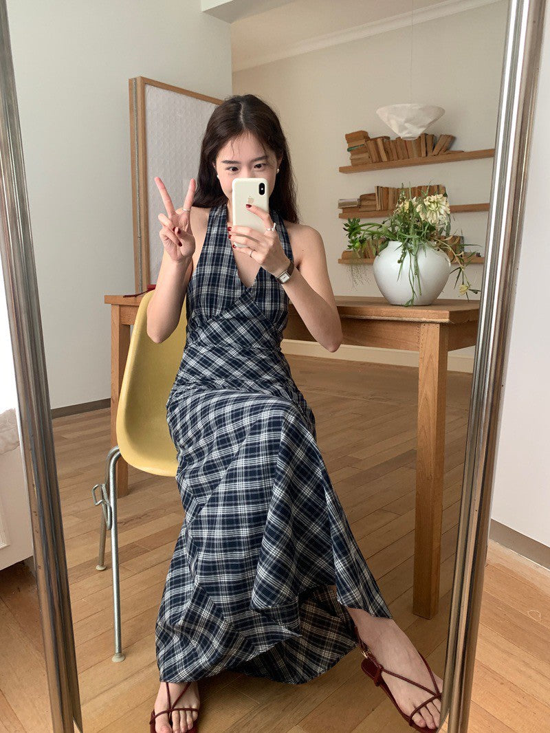 Mon. 復古格紋顯瘦港風V領掛脖連身裙