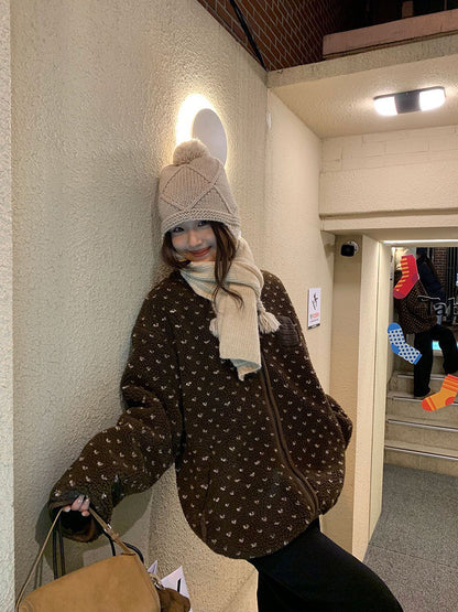 Fri. 莓莓榛果派‘’厚實立領小口袋羔毛針織外套 愛心松果咖