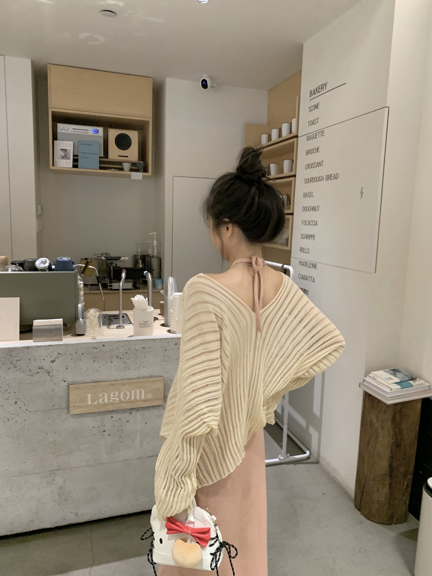 Sun. 慵懶杏色罩衫 & 百搭綁帶連身裙 粉