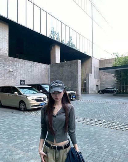 Fri. 簡單主義修身版型60支羊毛中袖單排上衣 灰