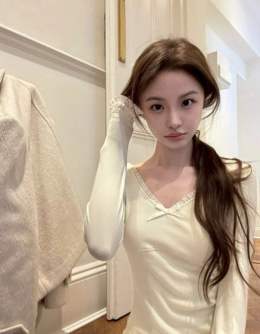 Fri. 可愛特調 蕾絲領鵝黃奶上衣