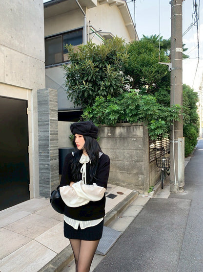 Mon. 夢幻娃娃撞色疊搭娃娃領白襯衫/黑毛衣