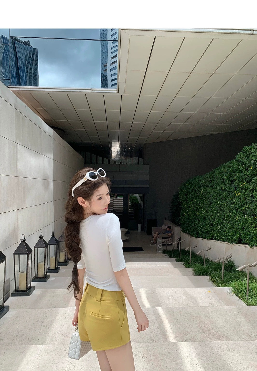 Thu. 超好搭韓女氣質五分袖U領上衣 白/紫