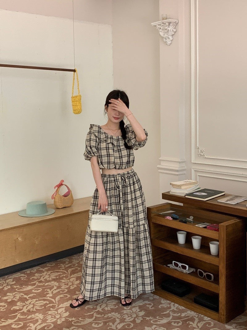 Mon. 韓系度假格紋泡泡袖半身裙套裝