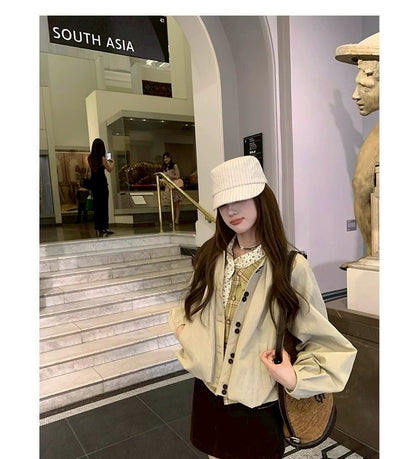 Thu. 明媚香港 復古花苞圓領夾克 卡其