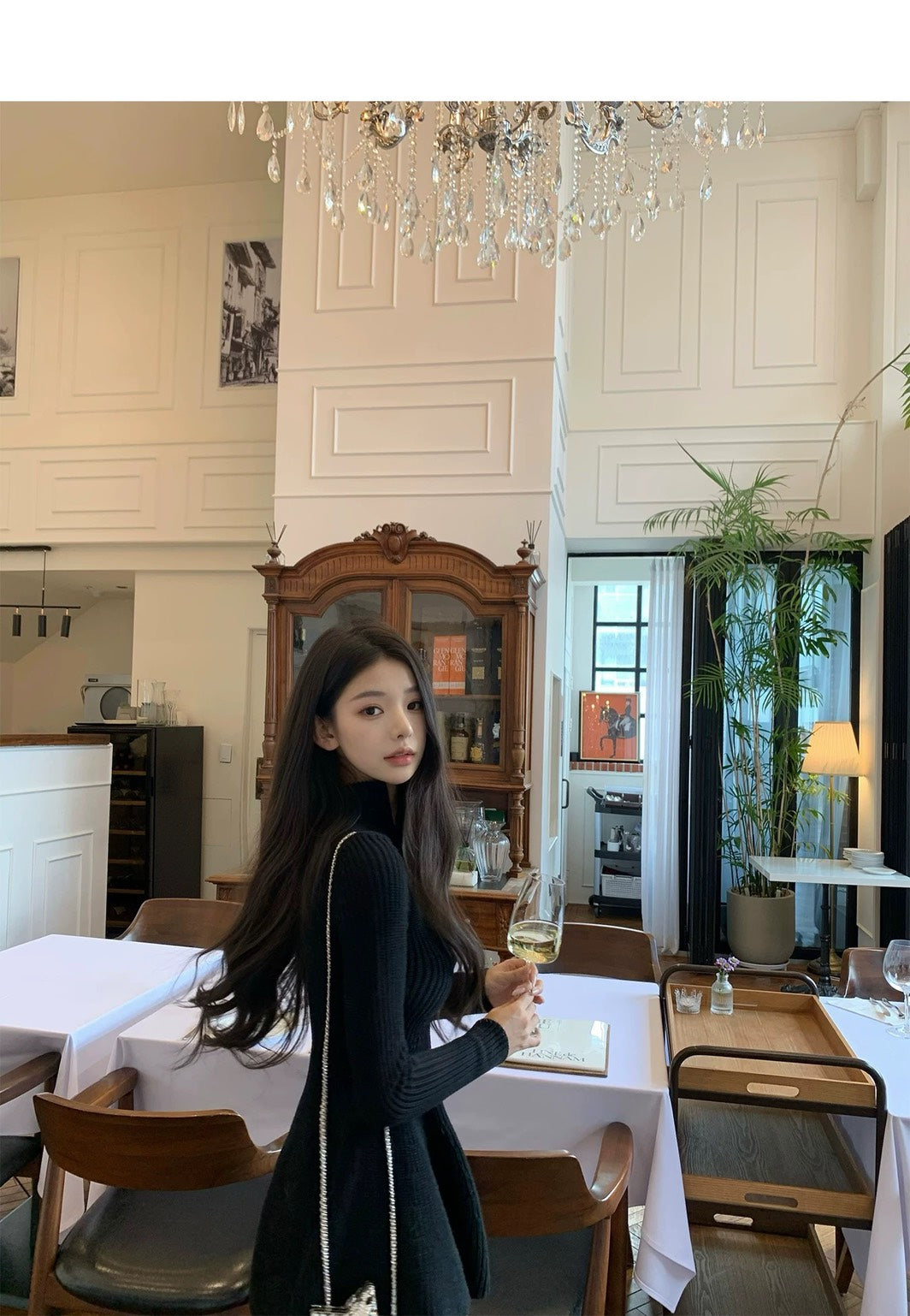 Thu. 氣質姊姊半高領拉鍊粗針花瓣連身裙 黑