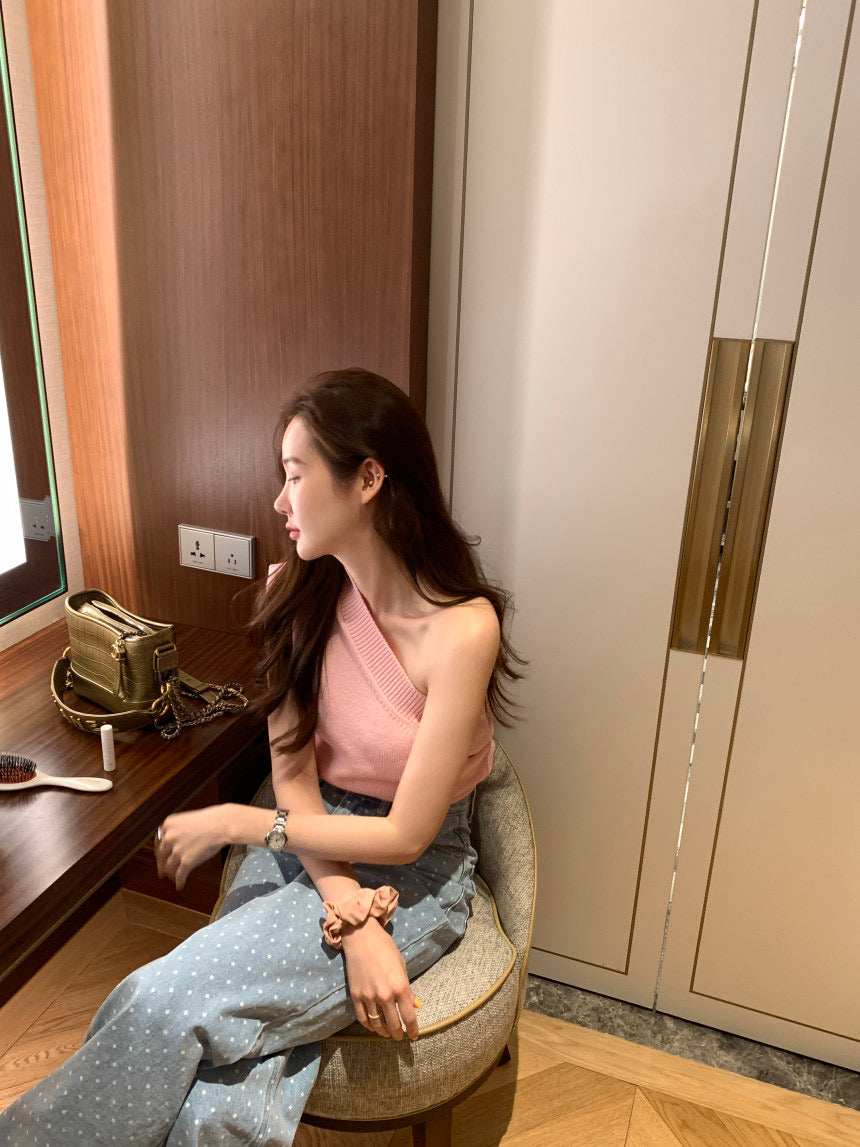 Thu. 針織斜肩背心 Pink/White