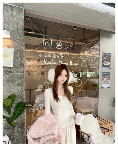 Mon. 軟呼蝴蝶結U領磨毛打底上衣 白/灰