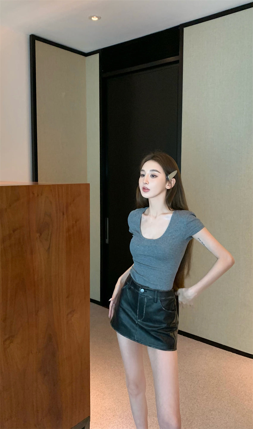 Mon. 彈力修身大U短版上衣 灰