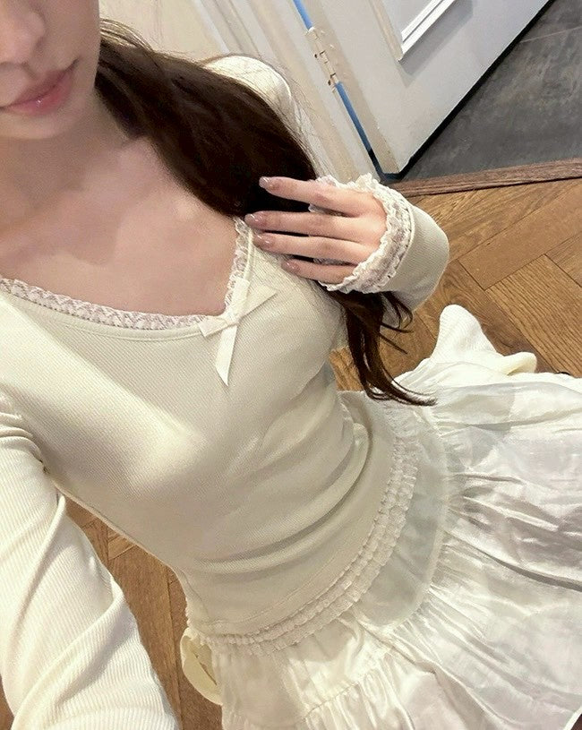 Fri. 可愛特調 蕾絲領鵝黃奶上衣