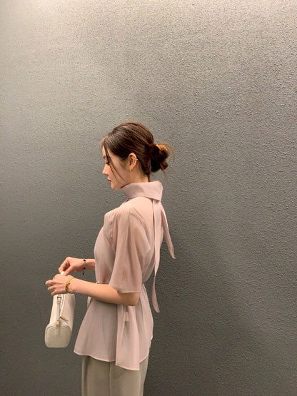 Thu. 高級名門貴氣高領繫帶襯衫 裸粉/黑