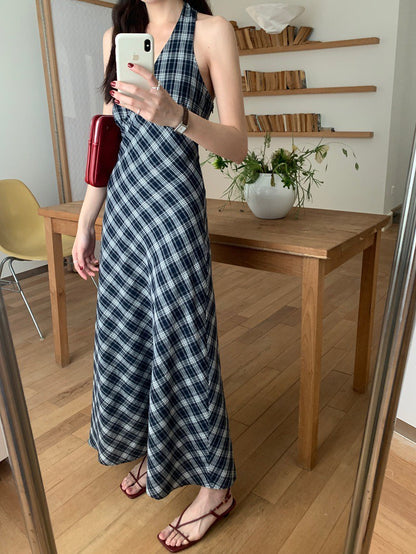 Mon. 復古格紋顯瘦港風V領掛脖連身裙