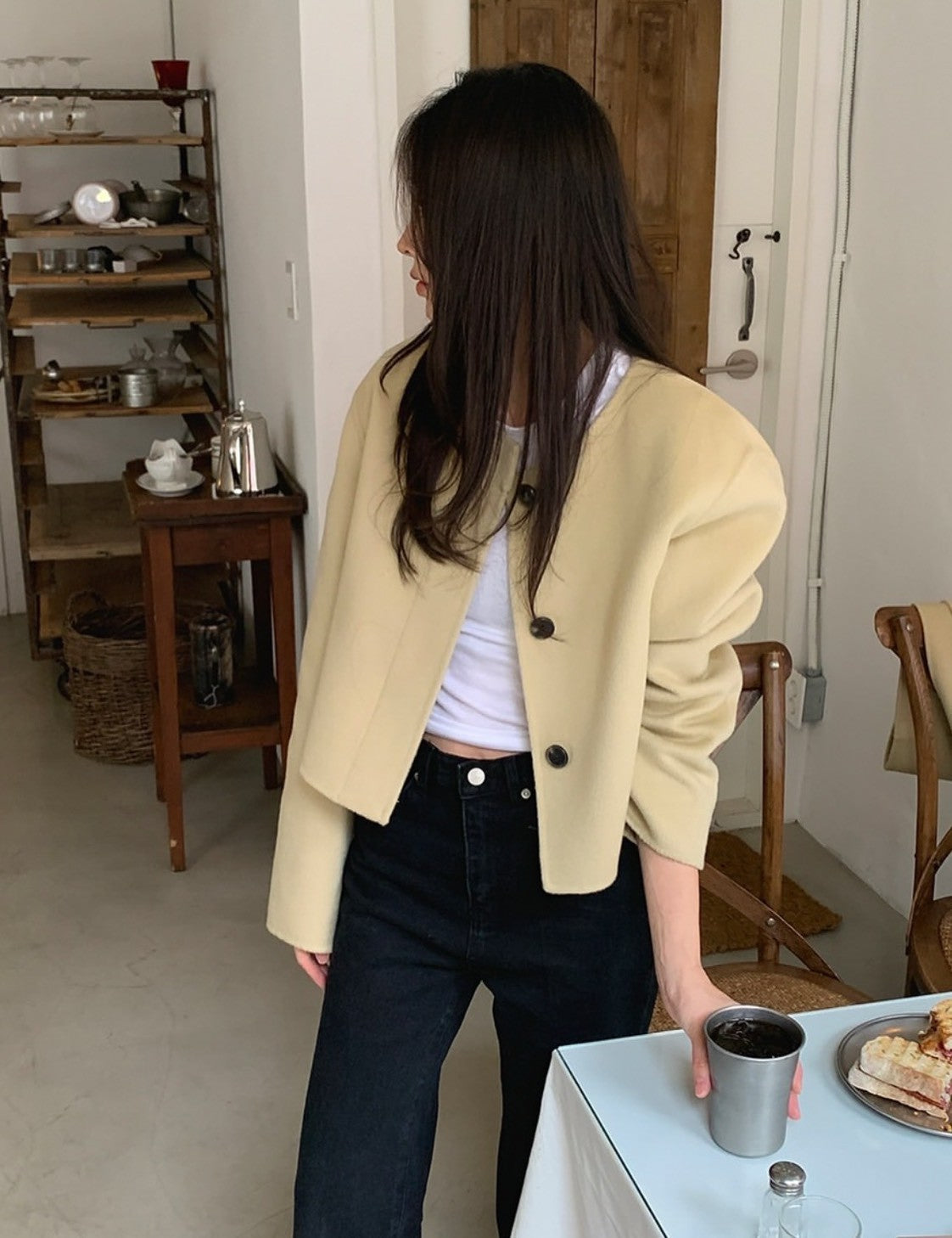 Mon. 各色百搭!優雅圍巾外套兩件套 奶卡