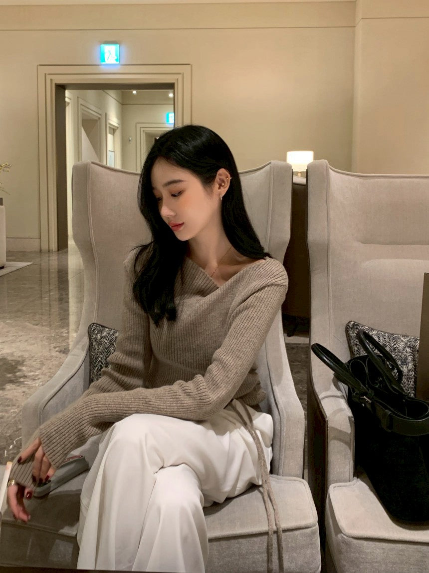 Fri. 秋冬設計感修身繫帶慵懶針織上衣 卡其/藍