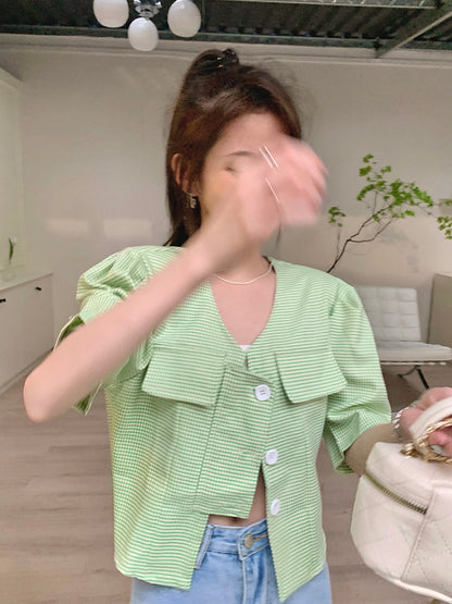 Wed. 泡泡袖綠格子短外套