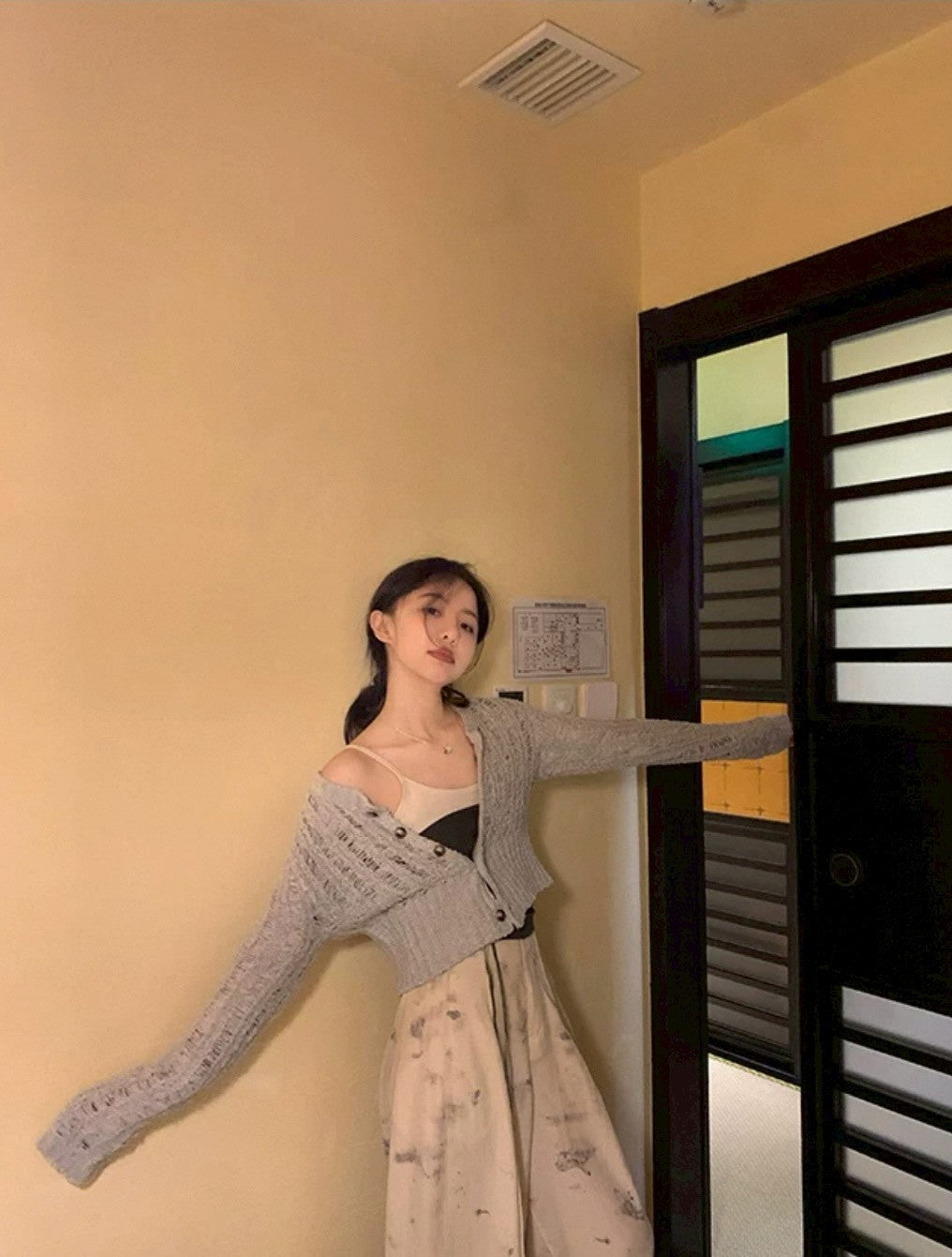 Fri. 水墨暈染中式印花高腰休閒褲 米