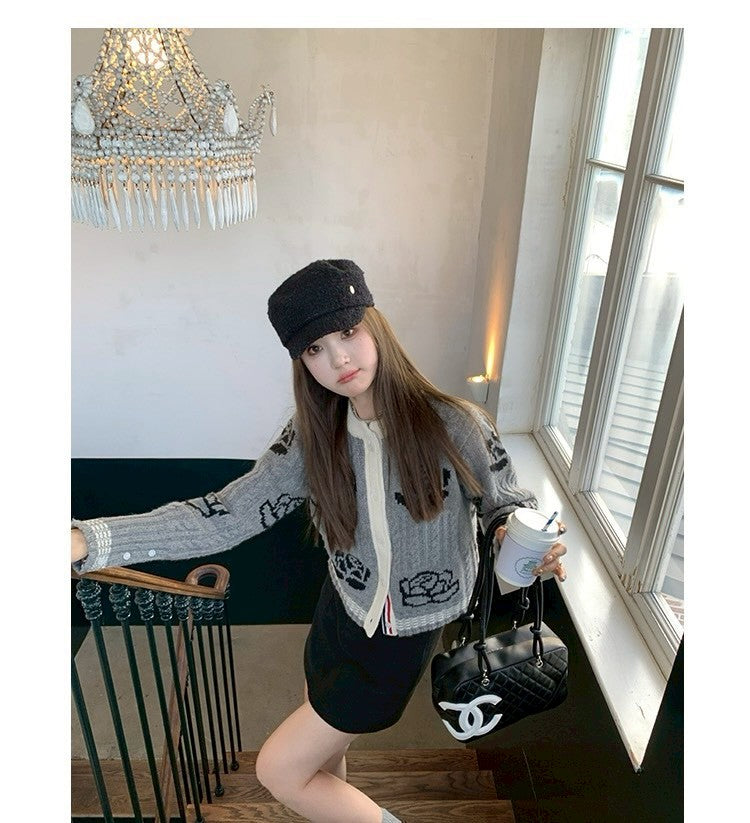 Thu. 淡味牛津chic熱巴同款玫瑰刺繡針織開衫 灰