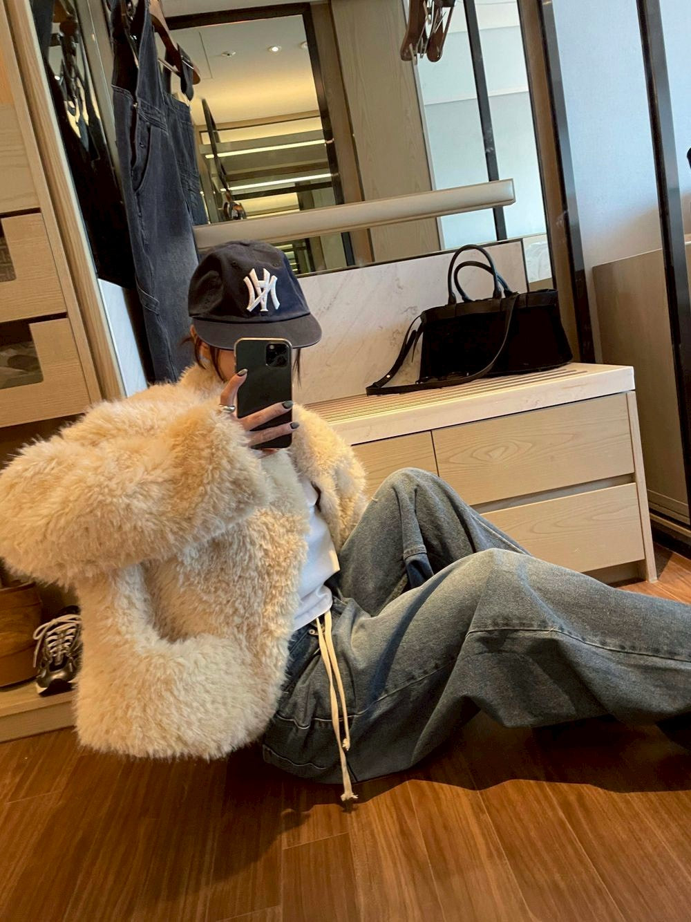 Fri. 歐美加厚保暖毛毛絨口袋外套