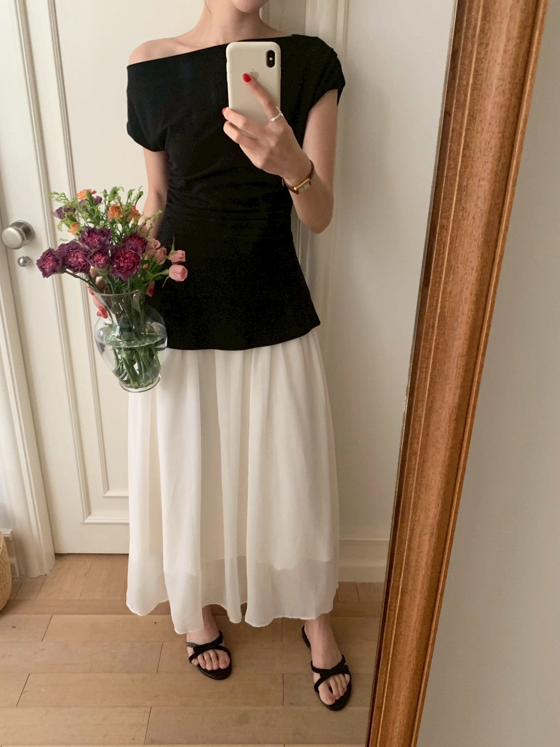 Mon. 韓chic高級斜肩黑白拼接連身裙