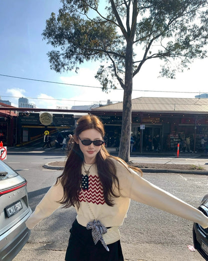 Thu. 一眼街拍美式印花圓領可愛毛衣 杏