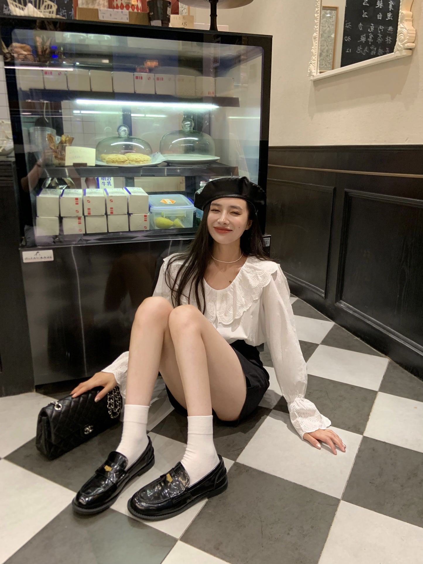 Sat. 氣質蕾絲拼接領上衣 白